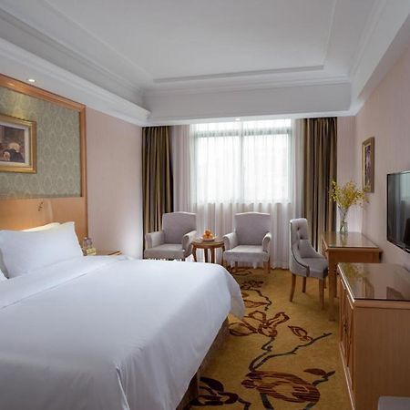 Vienna Hotel Shenzhen Buji Ganli Road Dış mekan fotoğraf