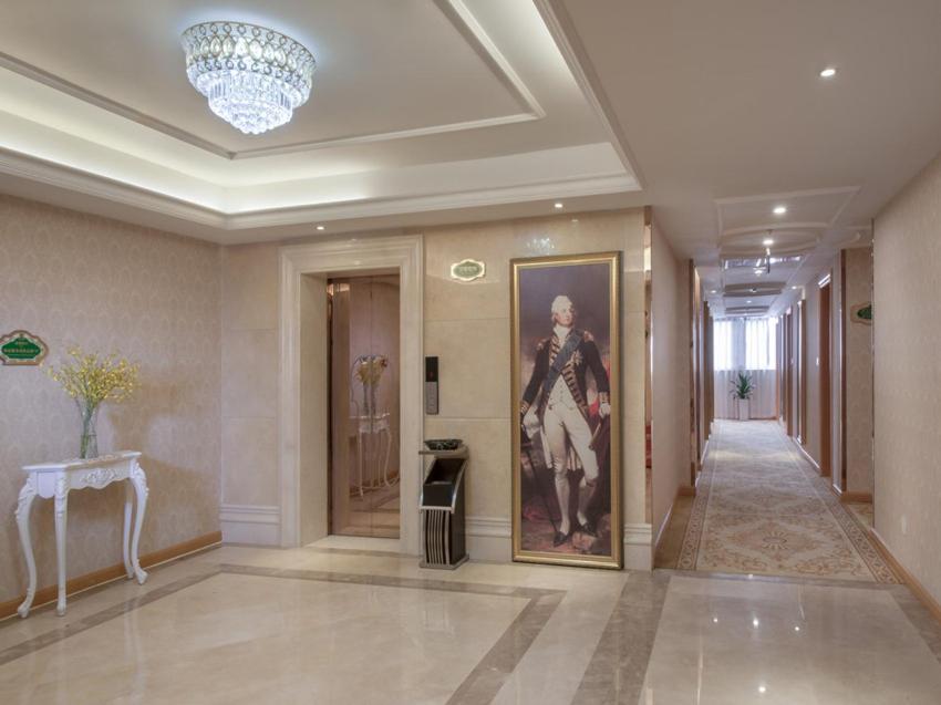 Vienna Hotel Shenzhen Buji Ganli Road Dış mekan fotoğraf